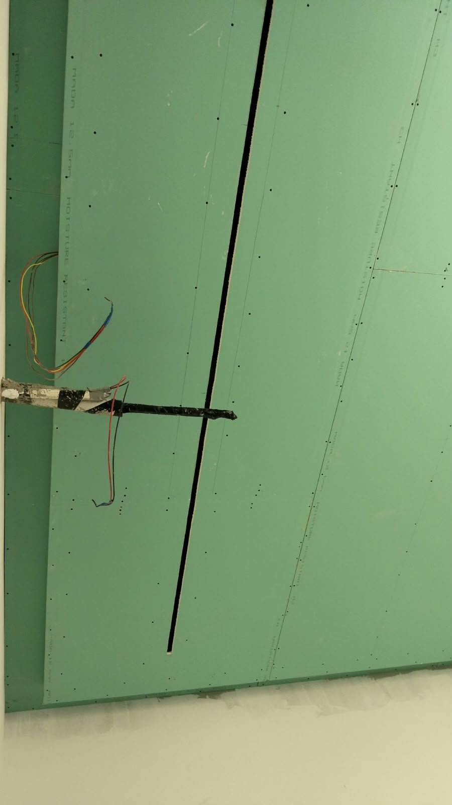 جبس وجبس بورد في جدة - تركيب قواطع وأسقف جبس بورد مقاومة للرطوبة Gypsum & Gypsum Board in Jeddah